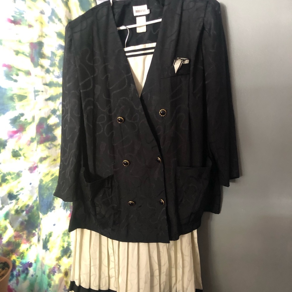 Womens skirt and dress top